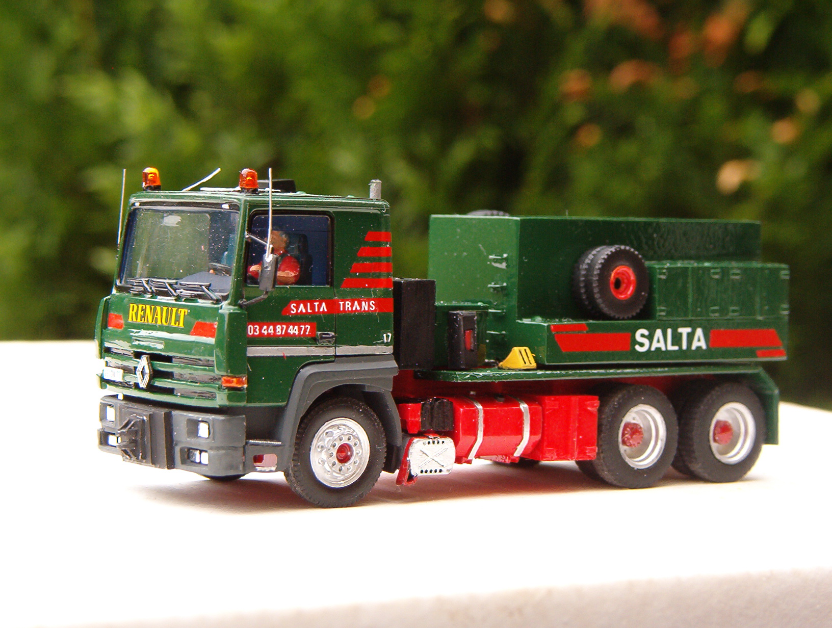 renault R420 6X4 TS model de david malabard 01.jpg