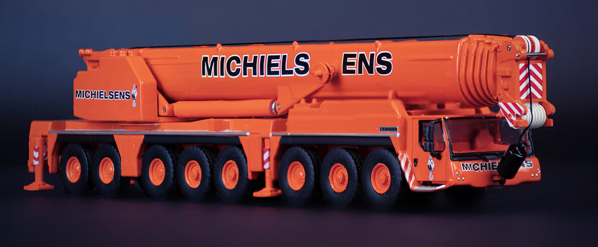 IMC-Models-32-0145-Michielsens-LIEBHERR-LTM-1450-8.1-website-6-1-2022-e1641491186196.jpg