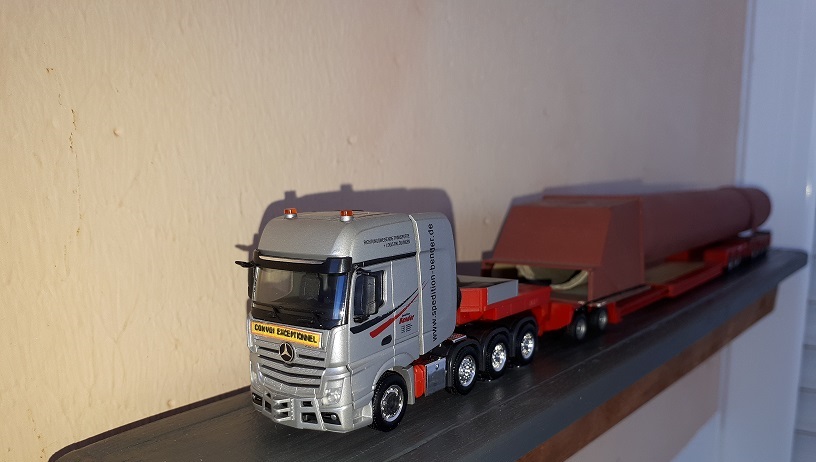 Photo N°06 JFB V8SCANIA87.jpg