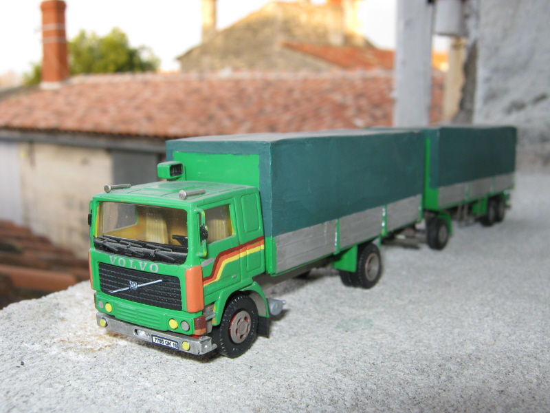 Volvo F10.jpg