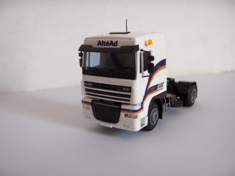 Altead Daf XF 105.JPG