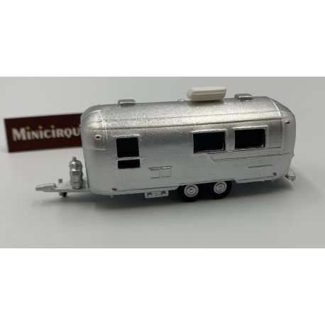 caravane-airstream-en-kit-echelle-187.jpg