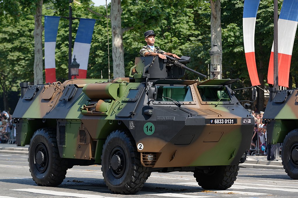 1024px-54th_Signal_Regiment_Bastille_Day_2013_Paris_t114322.jpg