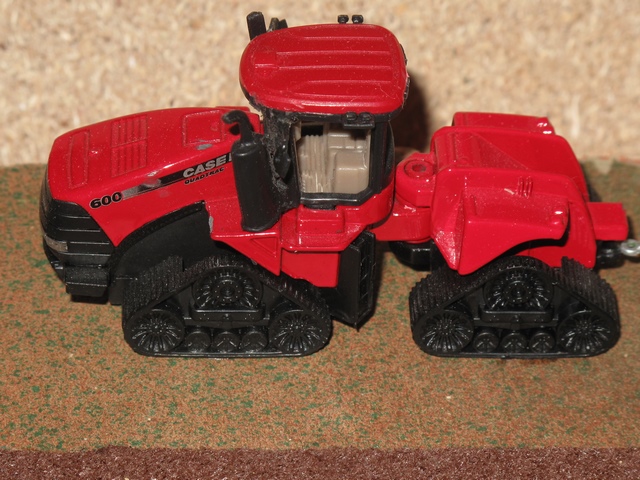 Case IH quadtrac 600 (600ch).JPG