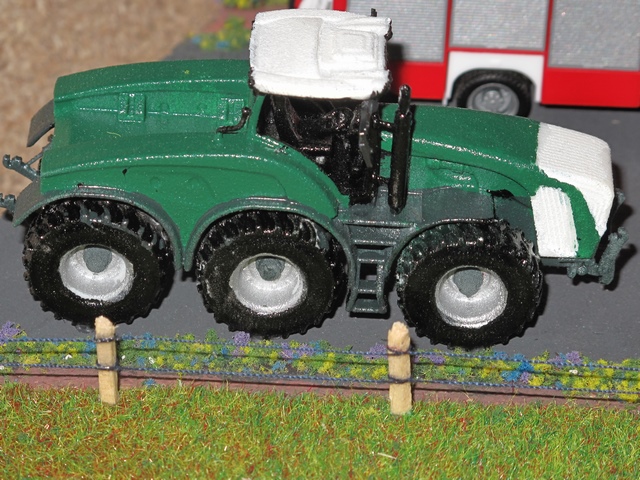 Fendt Trisix Vario (547ch).JPG