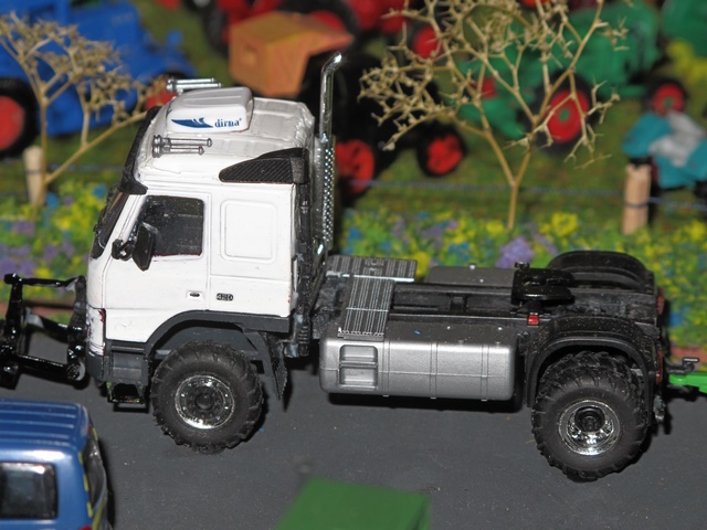 Volvo FMX 540 Multitruck (400 ch et plus).JPG