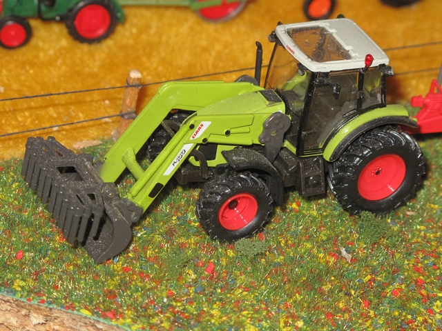 Claas Arion 630.JPG