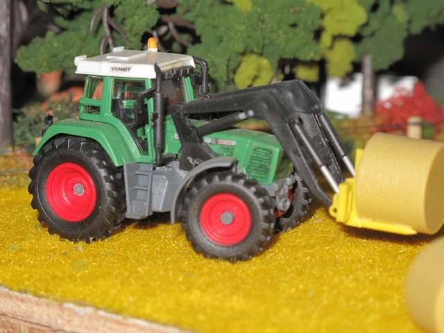 Fendt favorit 926 avec chargeur frontal.JPG