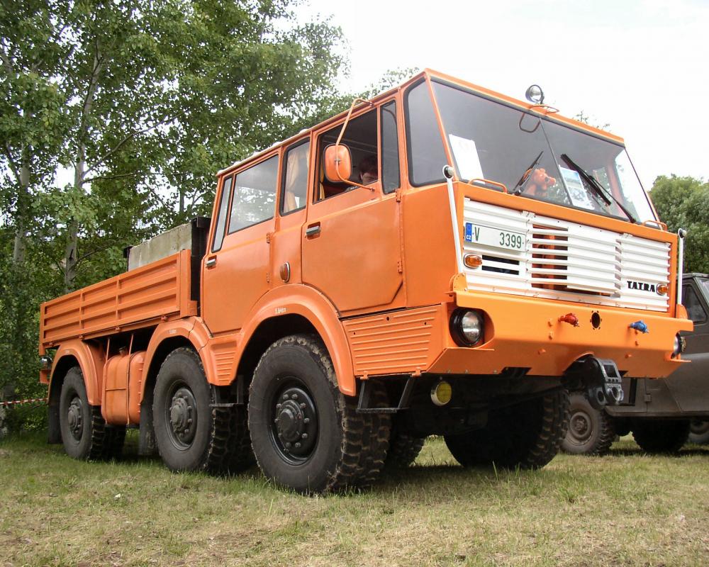 tatra-813-6x6-01.jpg