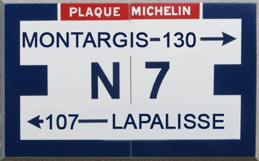 La-Route-Bleue-lyon-Moulins-Vintage-sign-Panneau-Michelin-2_MONTAGE.jpg