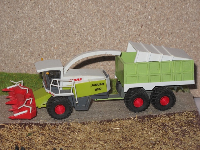 Claas ensileuse FS 880 C.JPG