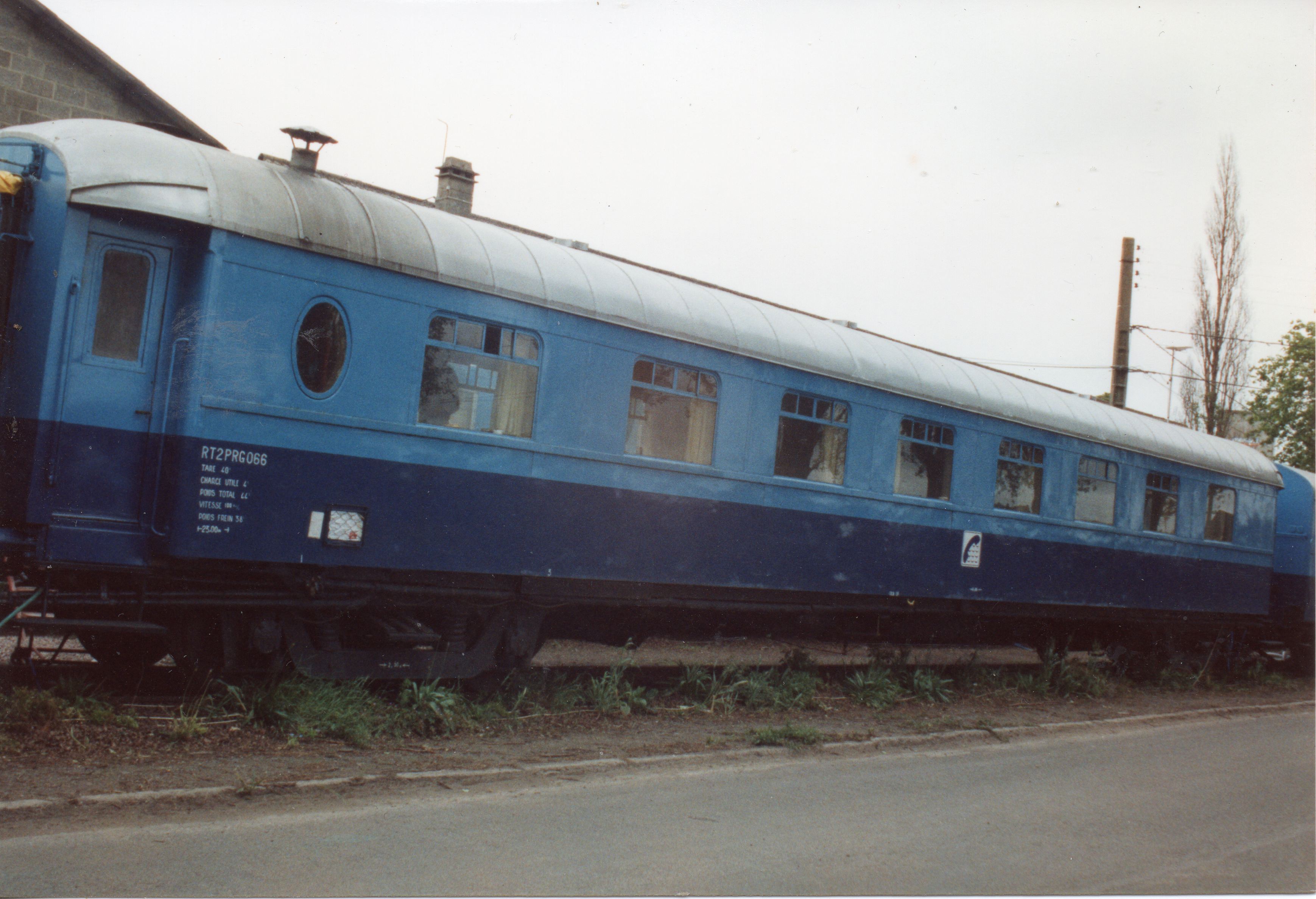 Voiture FR Telecom.jpg