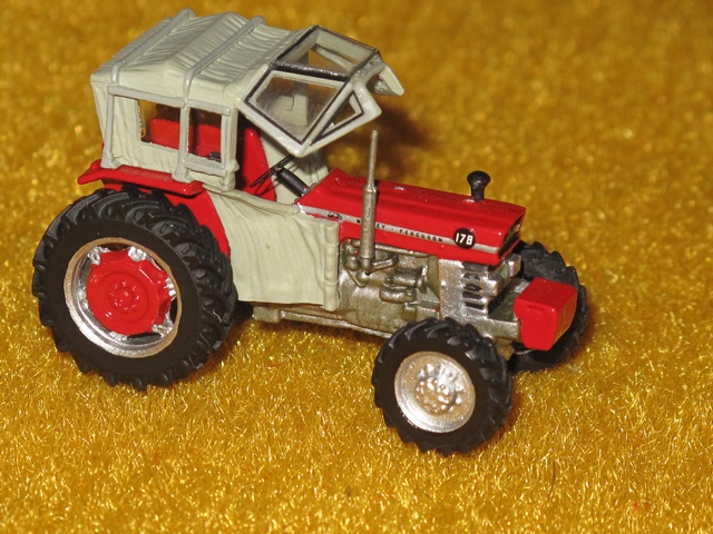 Massey-ferguson 178.JPG