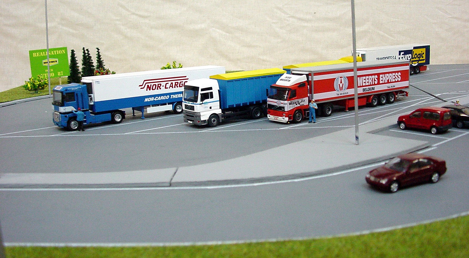 Aire de repot avec autoroute ,détail   6.jpg