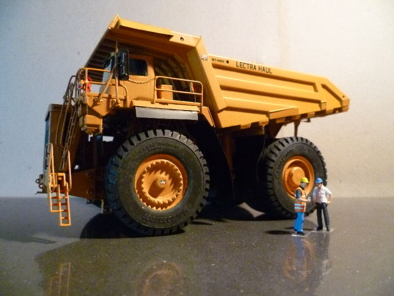 mt4400ur  OHS.jpg