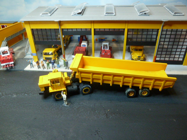Berliet T30 U et semi Titan 120RS