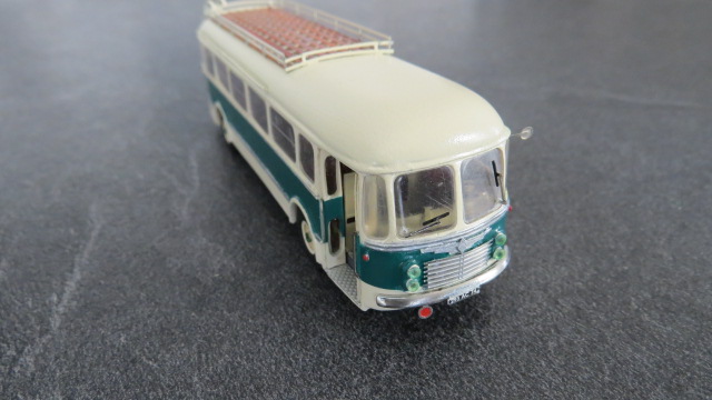 renault r4190 2.JPG