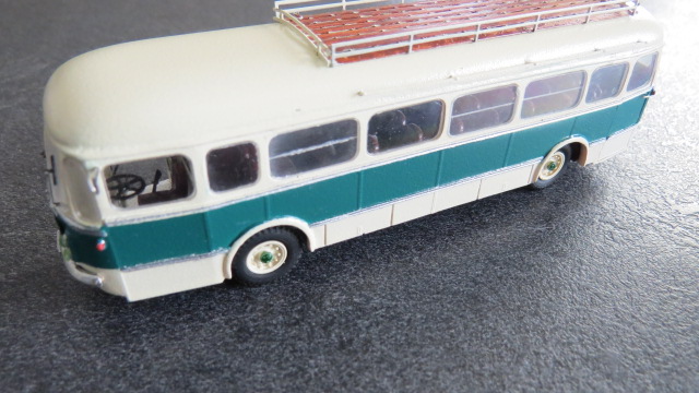 renault r4190 5.JPG