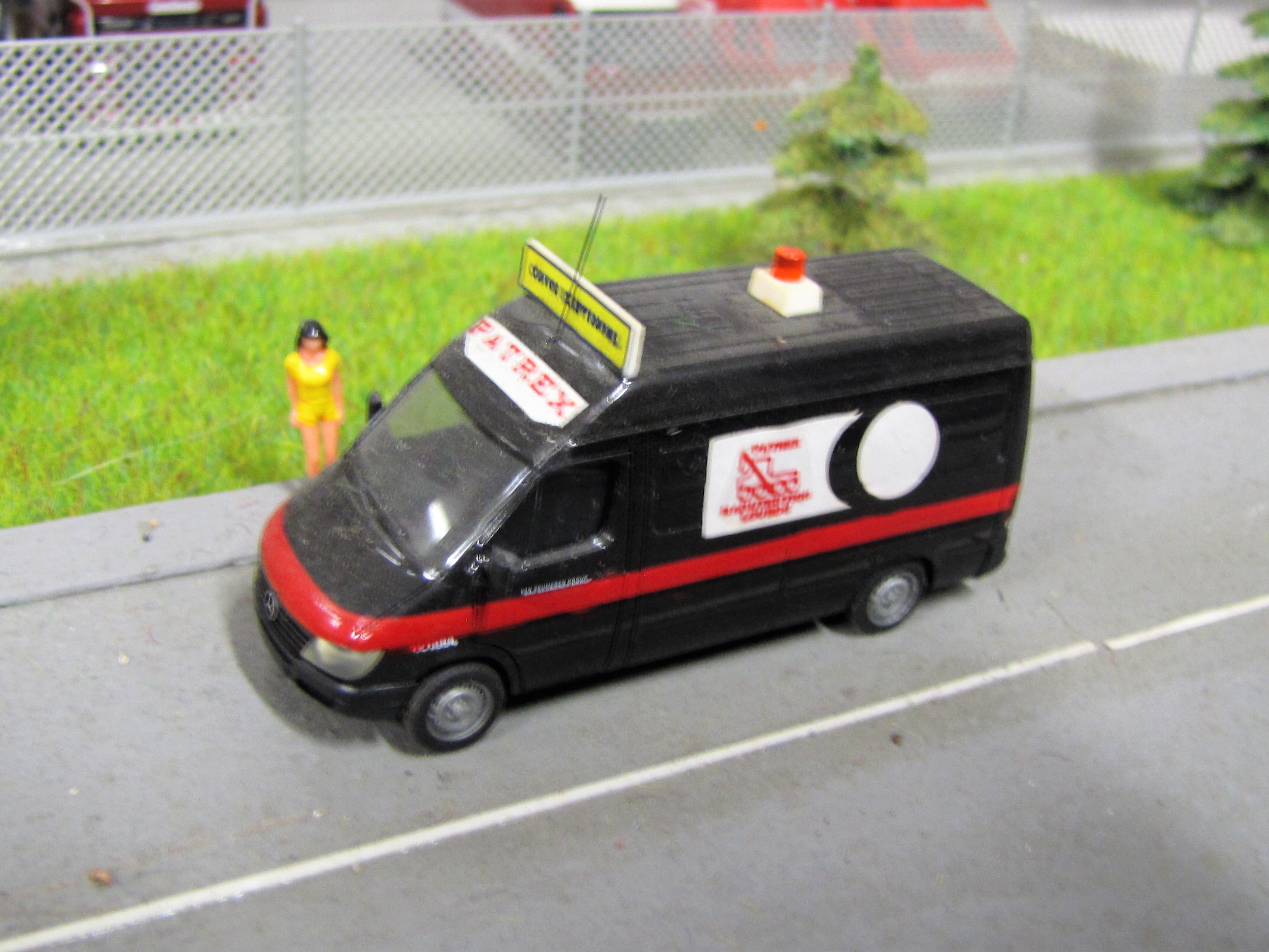 voiture pilote patrex