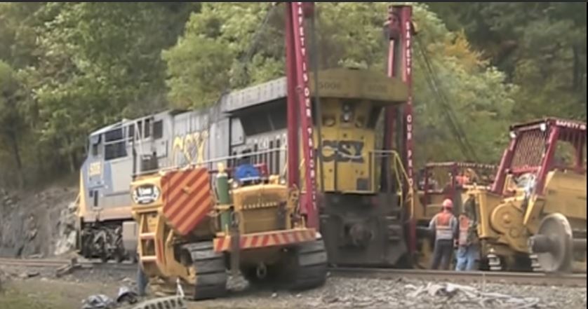 Grue relevage wagons 09.JPG