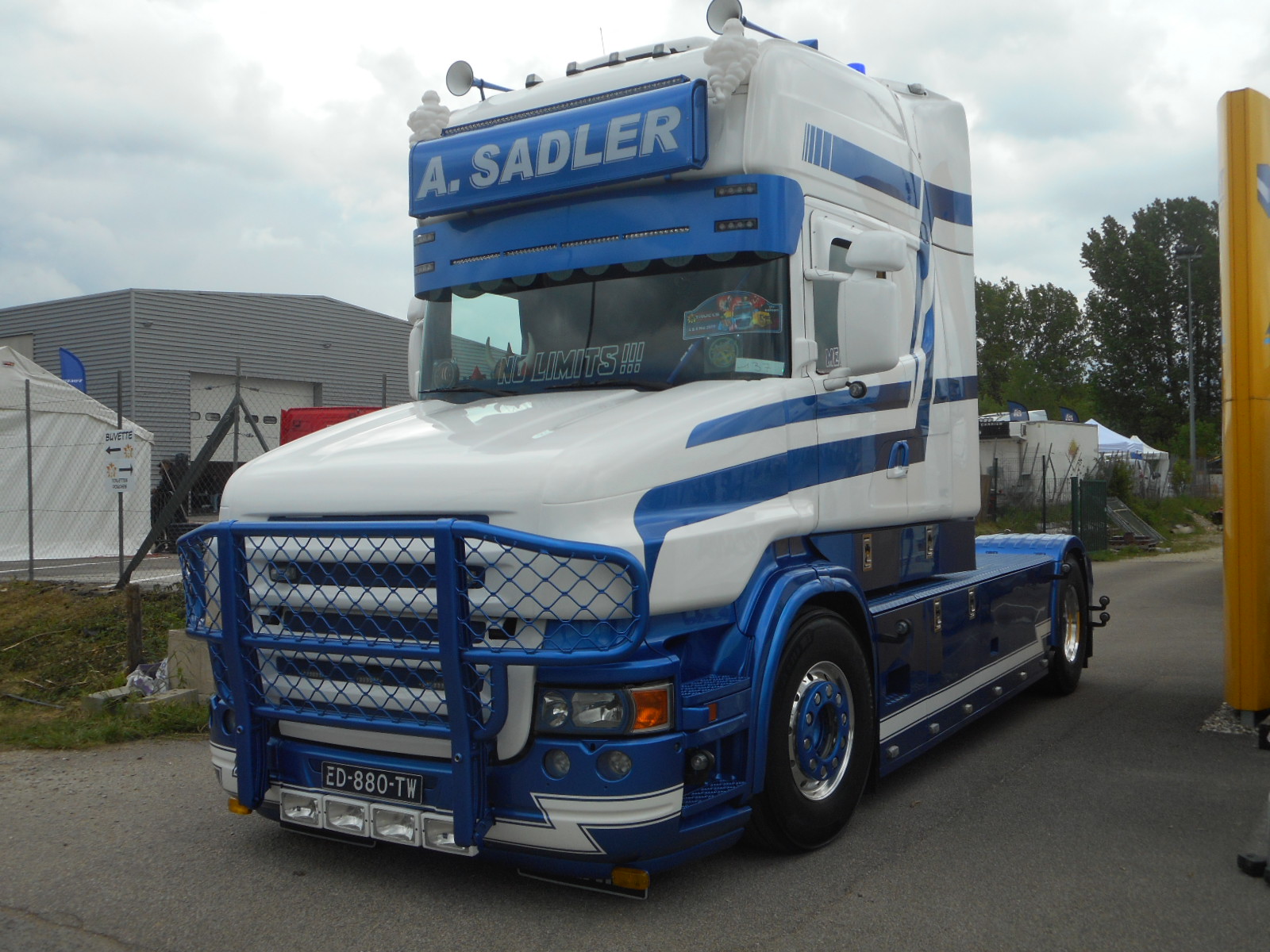 DSCN6409.JPG