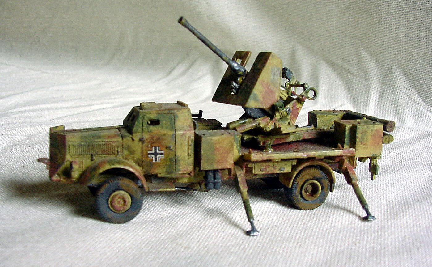 DRUHET  MK Mercedes 4500  4x4 flak 37  15.jpg