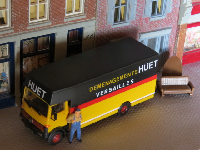 LP1030 7.JPG