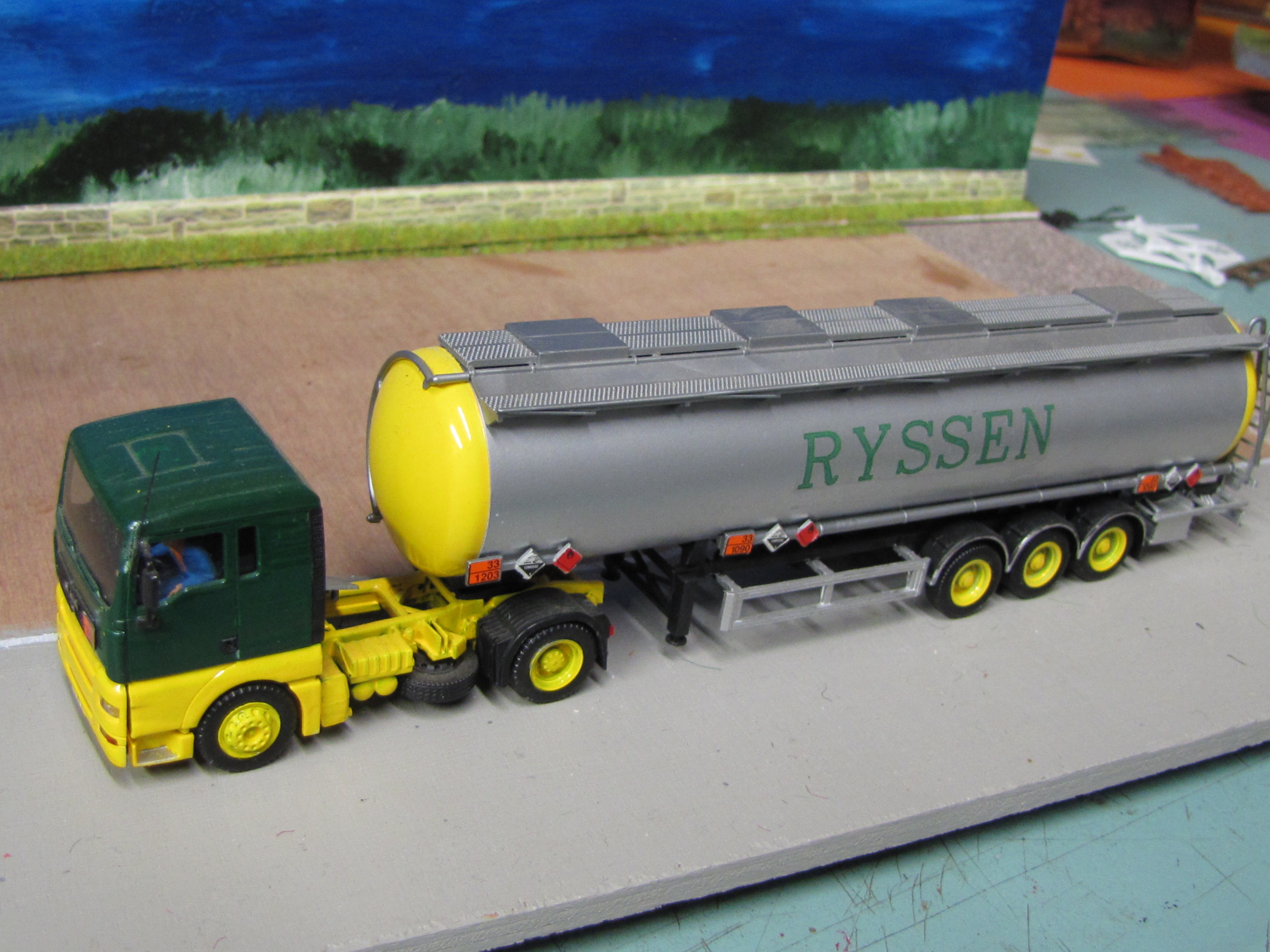 DISTILLERIE RYSSEN