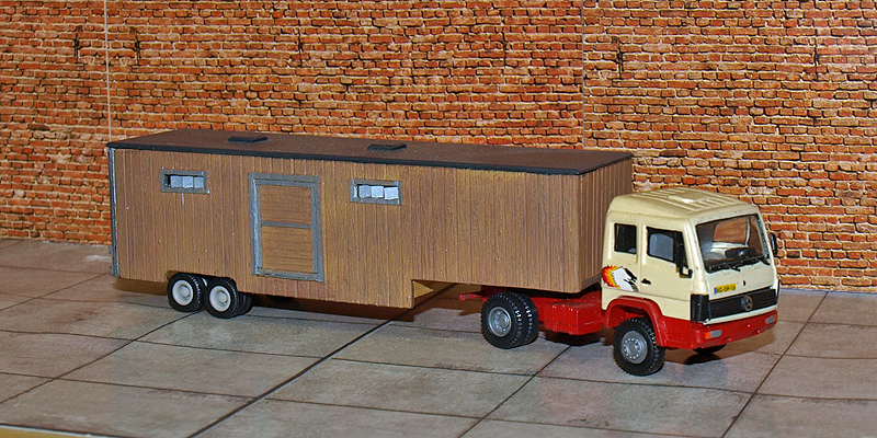 Mercedes Benz LK 814; Transport de chevaux