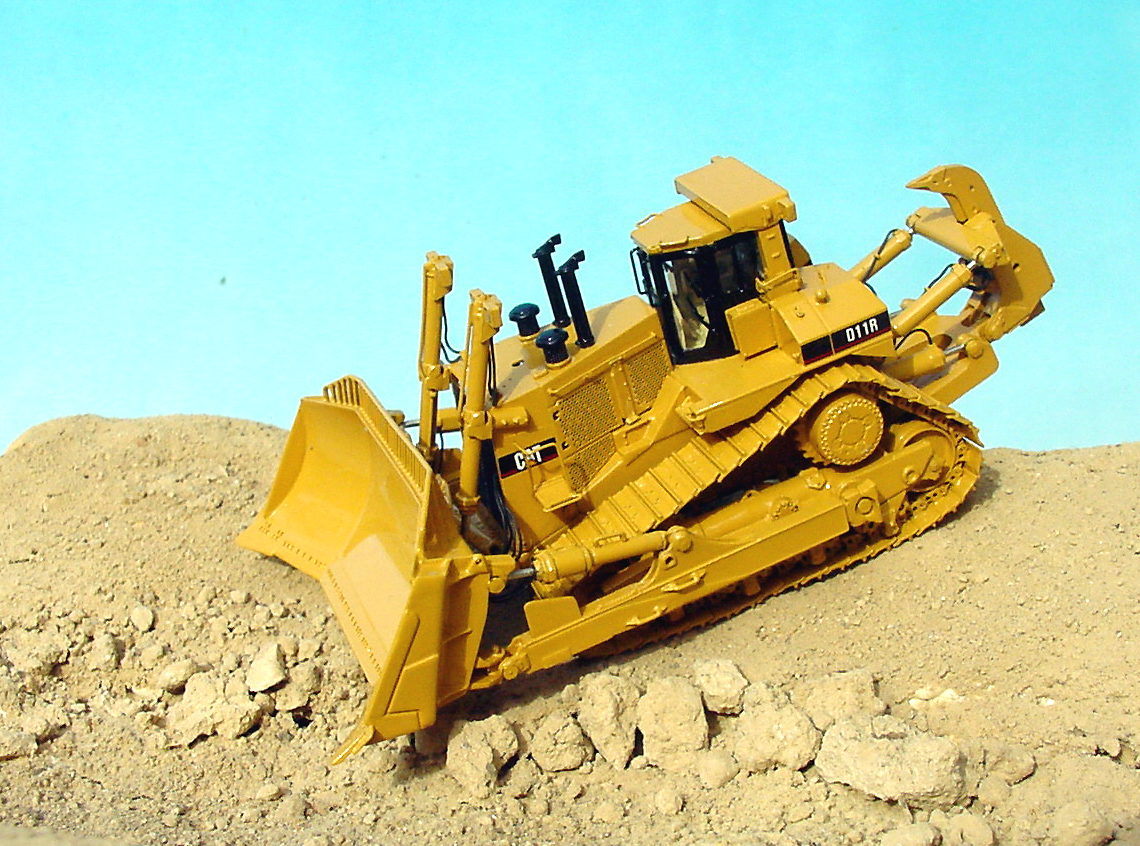 CAT le fabuleux D11R de C.C.M 05.jpg
