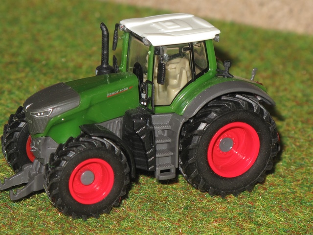 Fendt 1050 de 2017.JPG