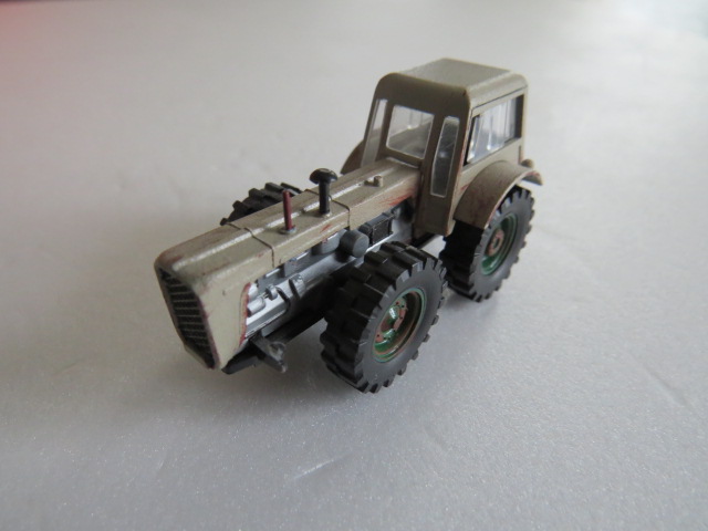tracteur D4K.JPG