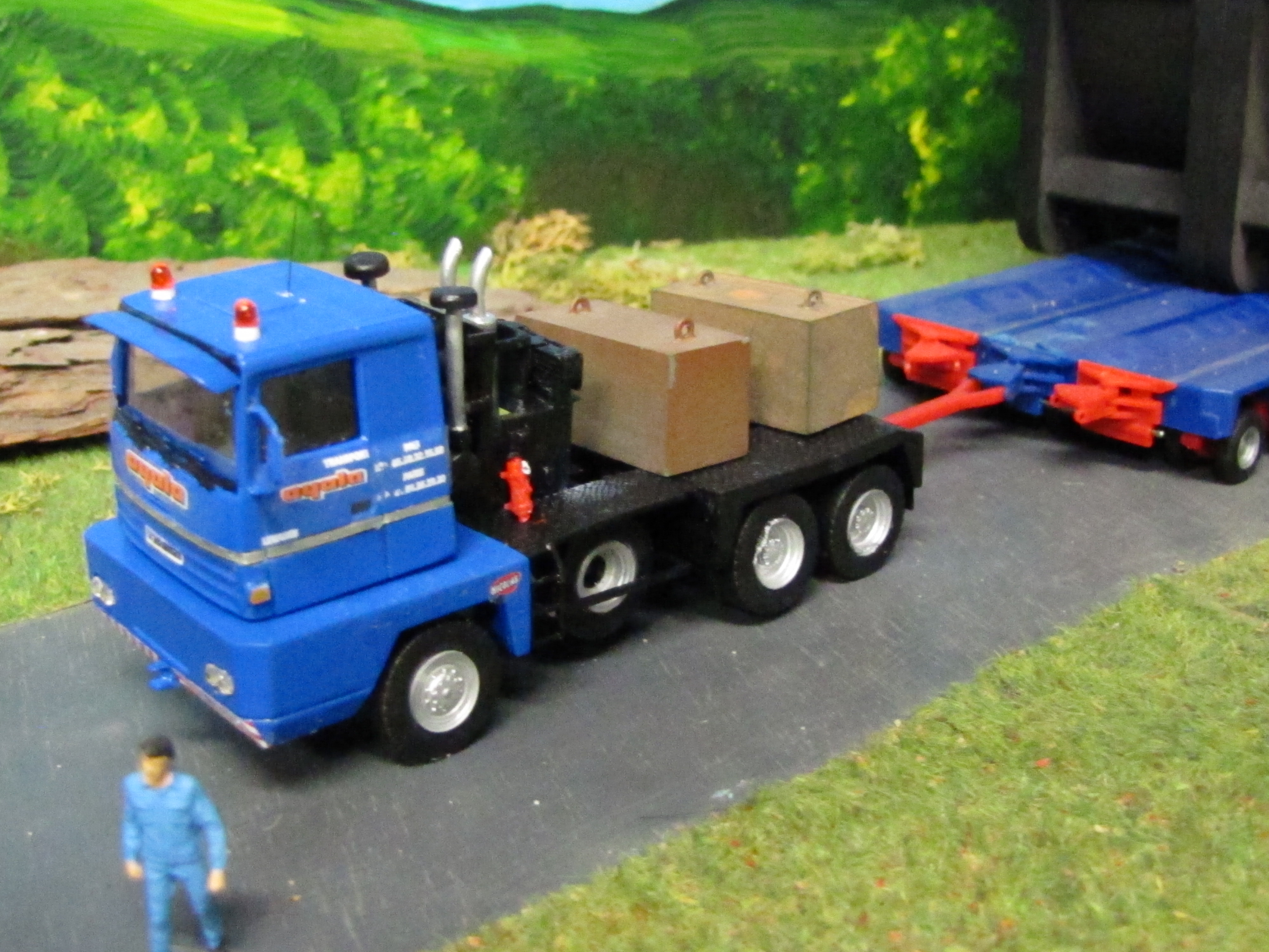 Tractomas de chez AYALA