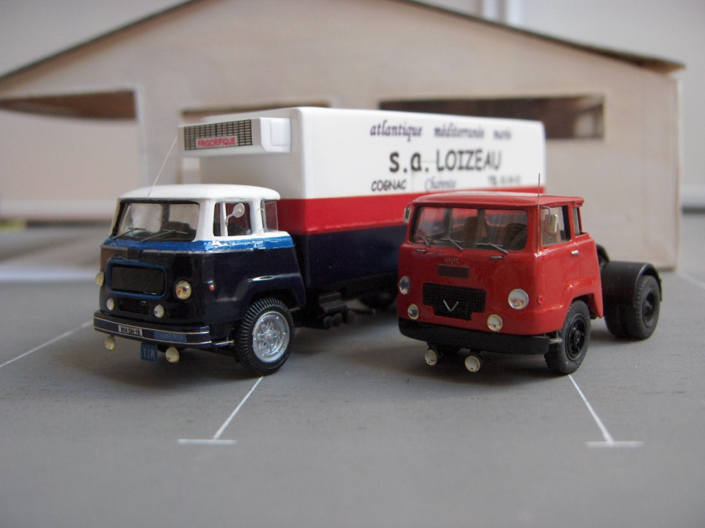 Unic MZ et 270.JPG