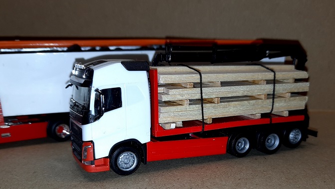 VOLVO N°03.jpg