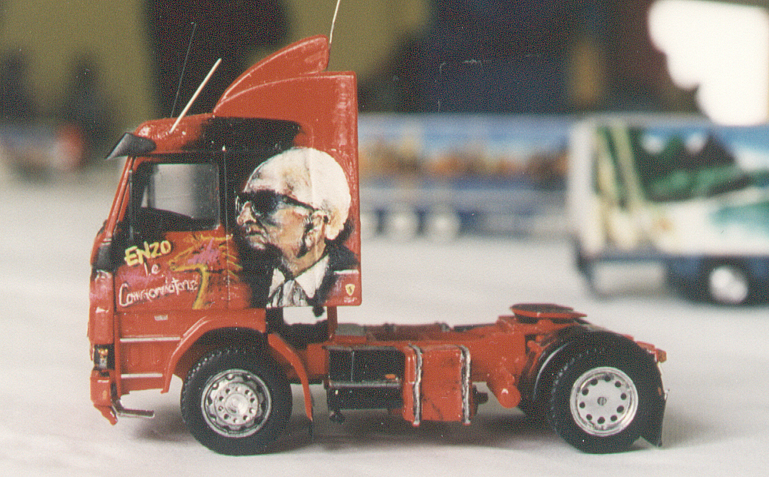 SCANIA-ENZO FERRARI, MR TUPINIER.JPG