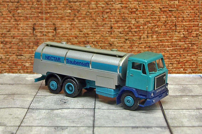 Volvo F89/ Herpa