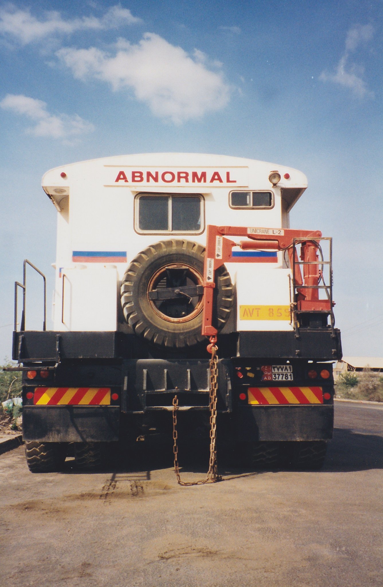 Emplacement du portique de la roue de secours