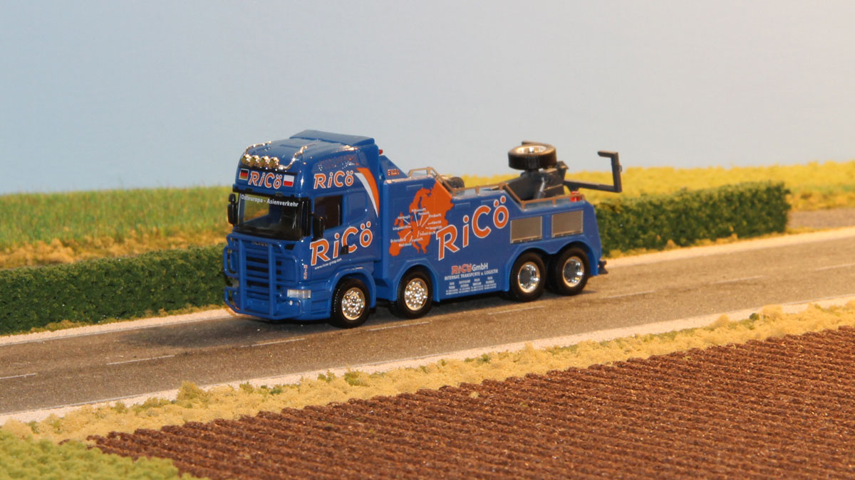 B4617.jpg