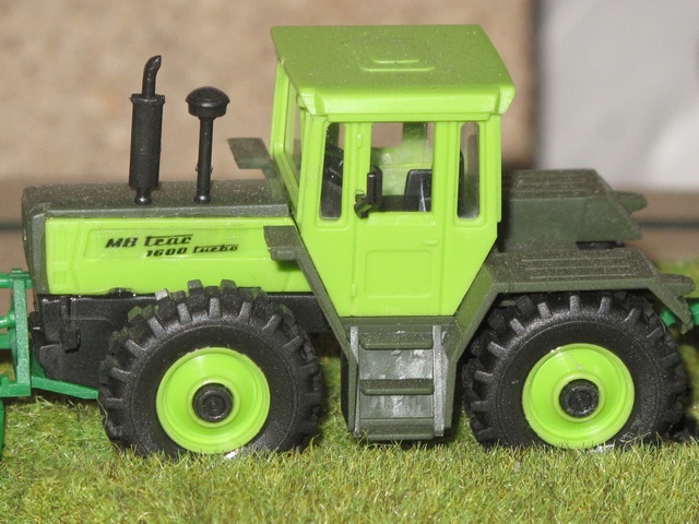 MB Trac 1600.JPG