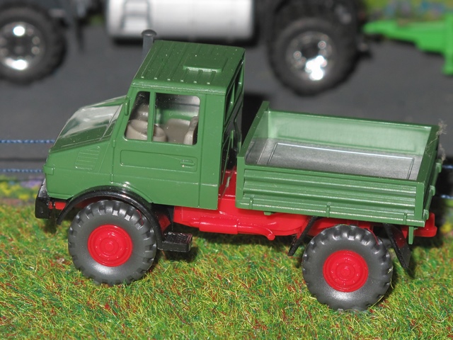 MB Unimog         U 170C.JPG