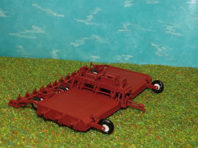 Parma effeuilleuse betteraves 12 rangs.JPG