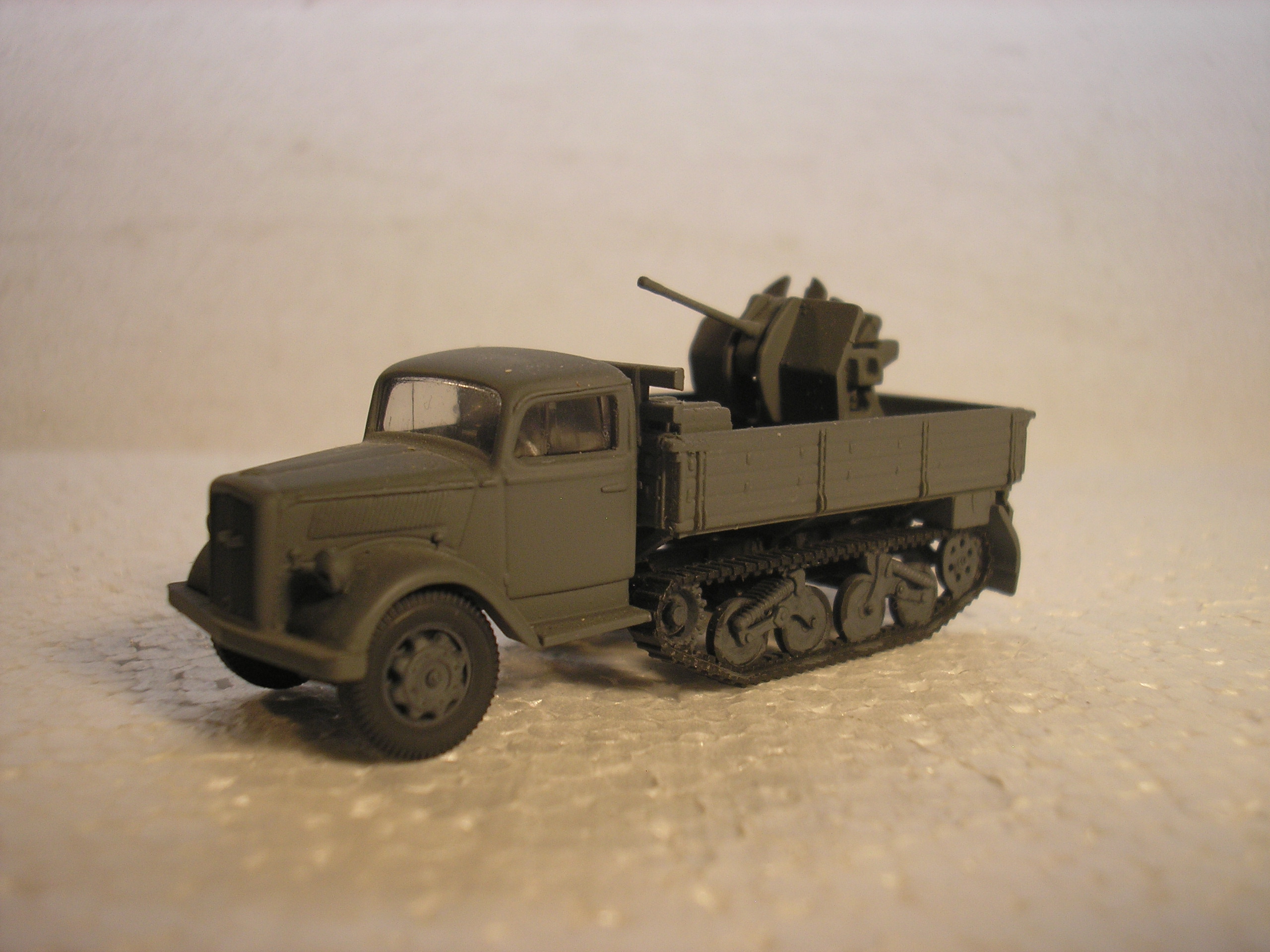 3 tonner with 2cm. AA canon from adp as delivered
