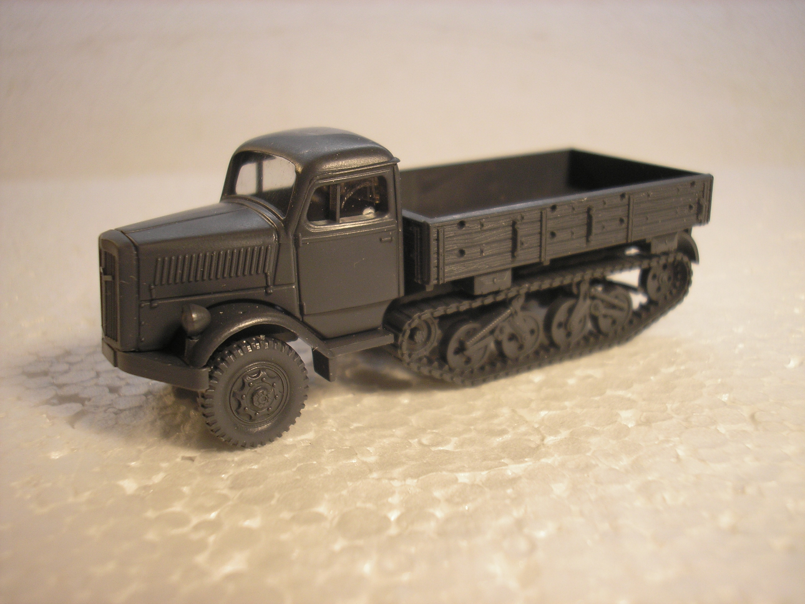 I pulled this one out of the box!  ROCO Maultier