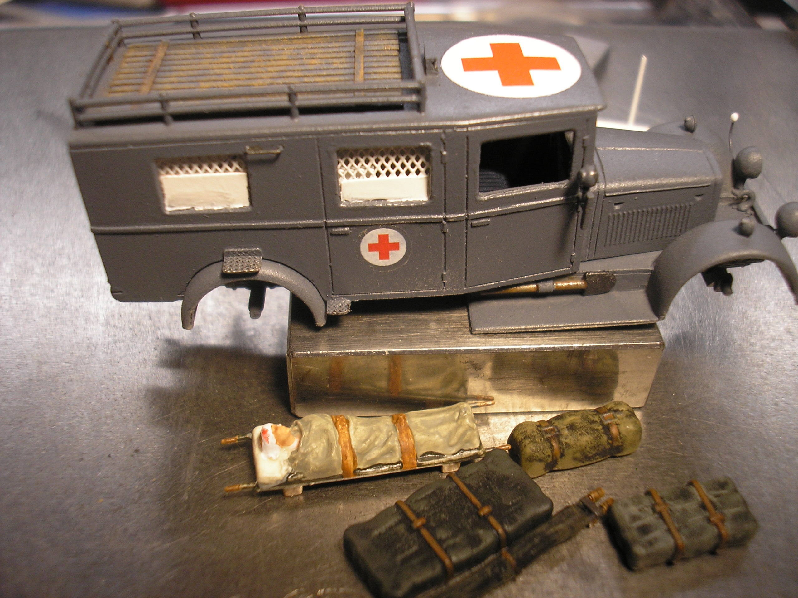 Detail painting....No lying down on the job Fritz!!!