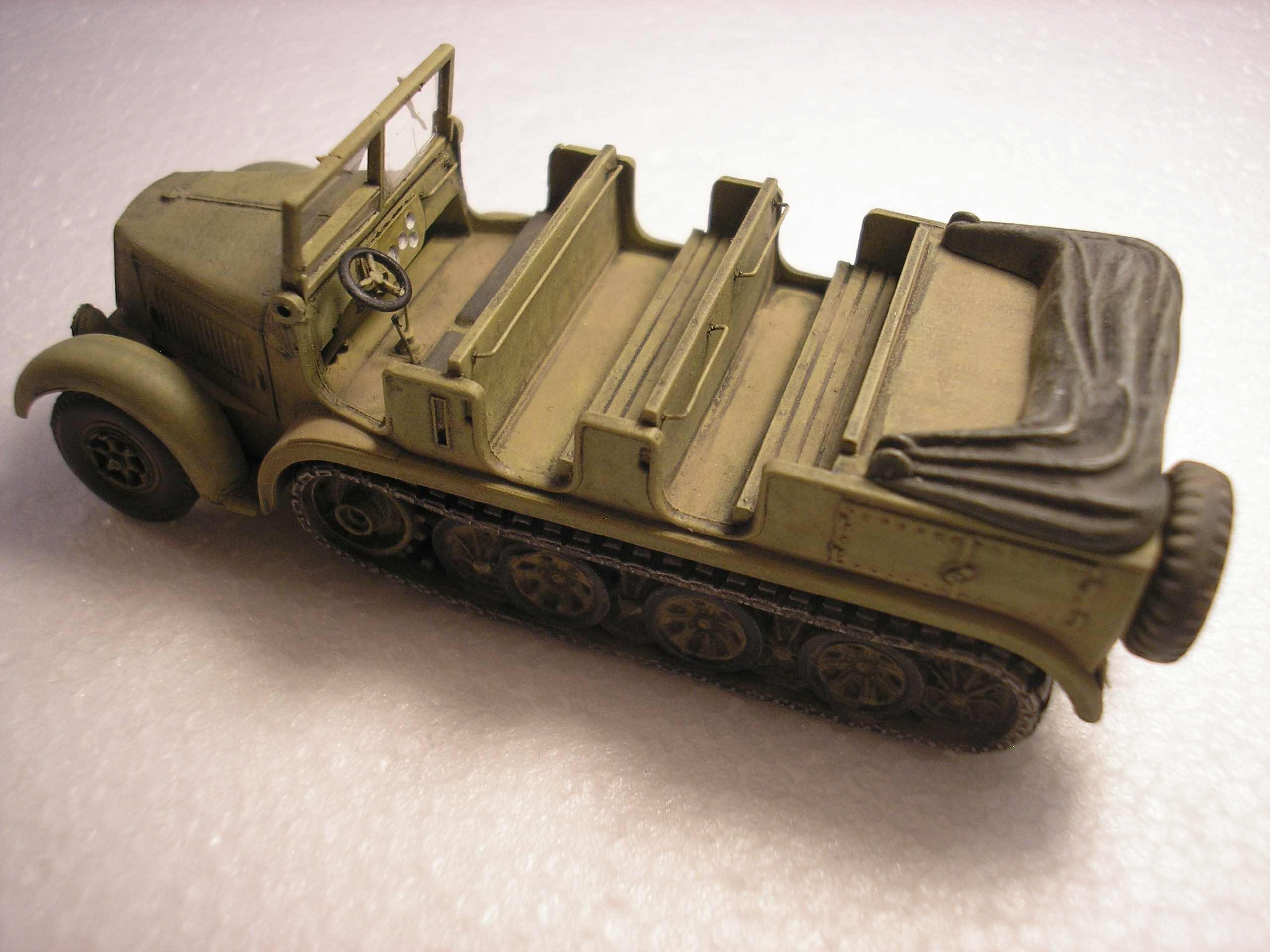 mid production Artillery Tractor