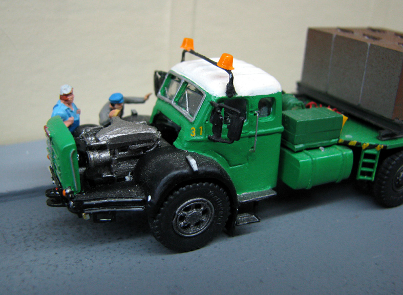 Reproduction exacte du moteur équipant le BERLIET TBO 15 M6 réalisé par Patrick PILLET