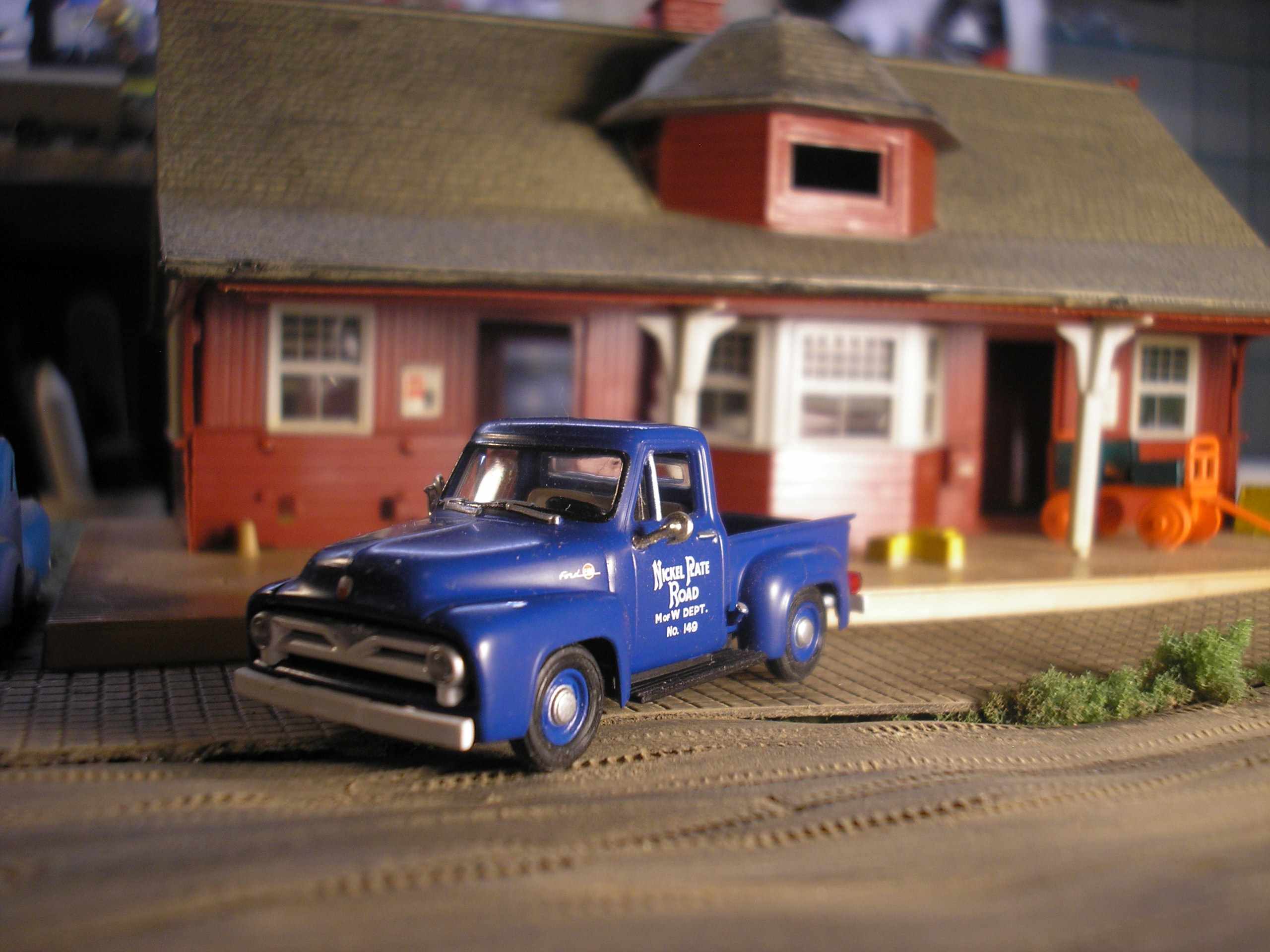 also unknown perhaps MDC '50's Ford F100