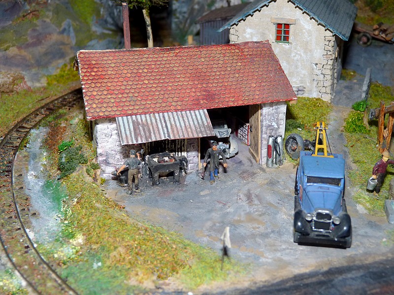 garage au fond de la campagne profonde ....