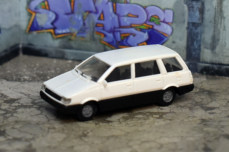 Mitsubishi Space Wagon
